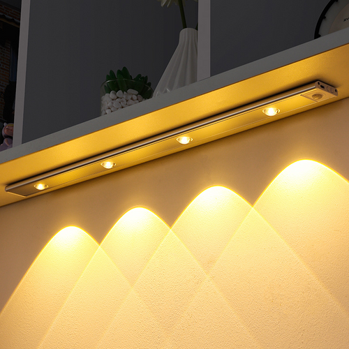 AutoLite™ Cabinet & Closet Motion Light